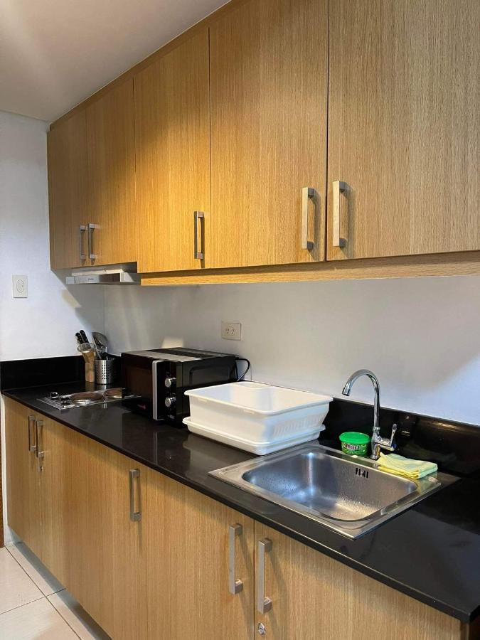 Shell Residences Moa Pasay City By Darpm Manila Esterno foto